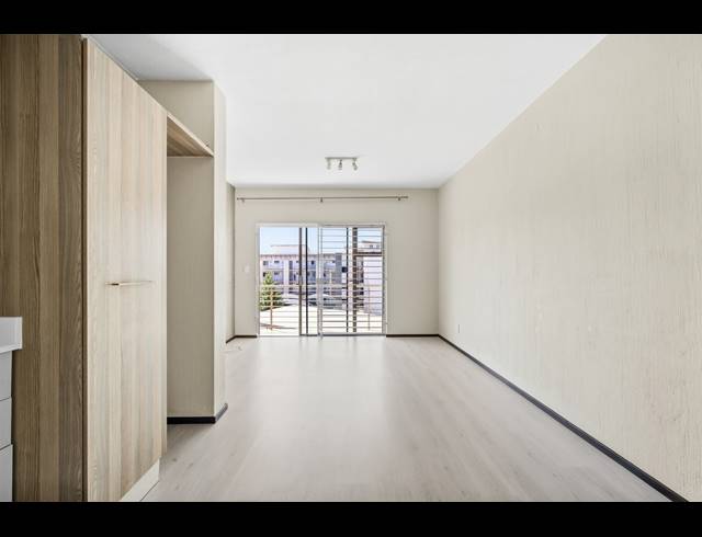 2 BEDROOM APARTMENT FOR SALE IN BROADACRES